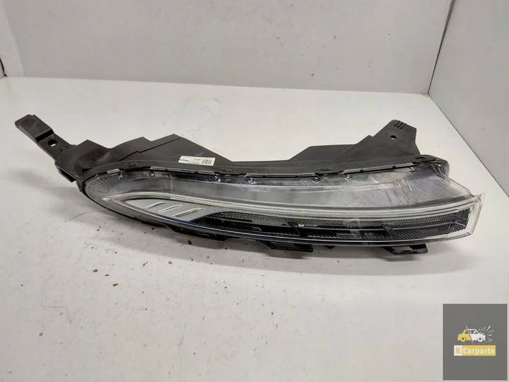 92208q0600-hyundai-bayon-led-drl-rechts-lamp-ideaal
