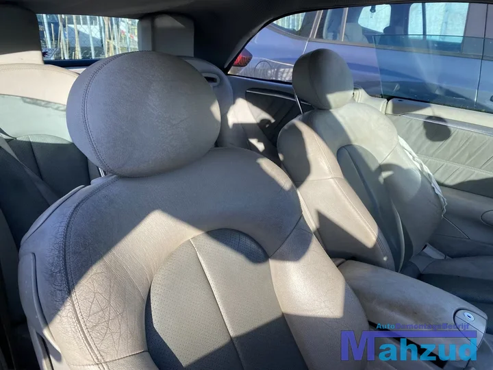 2003-mercedes-clk-w209-cabrio-240-26-v6-18v-blauw-onderdelen — foto 12