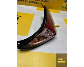 toyota-aygo-rechts-achterlicht-origineel-20142017 — foto 2