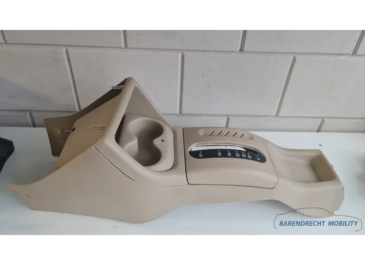 VW Golf III IV cabriolet USA middenconsole bekerhouder munthouder origineel nette staat gebruikt center console cupholder coinholder 1993 1994 1995 1996 1997 1998 1999 2000 2001 2002 BARENDRECHT MOBILITY SERVICE