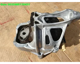 4m0199372fg-a5-a6-motorsteun-q5-q7-q8-a4-a7-touareg — foto 5