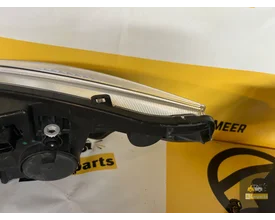 ford-bmax-rechts-koplamp-av1113w029ae — foto 10