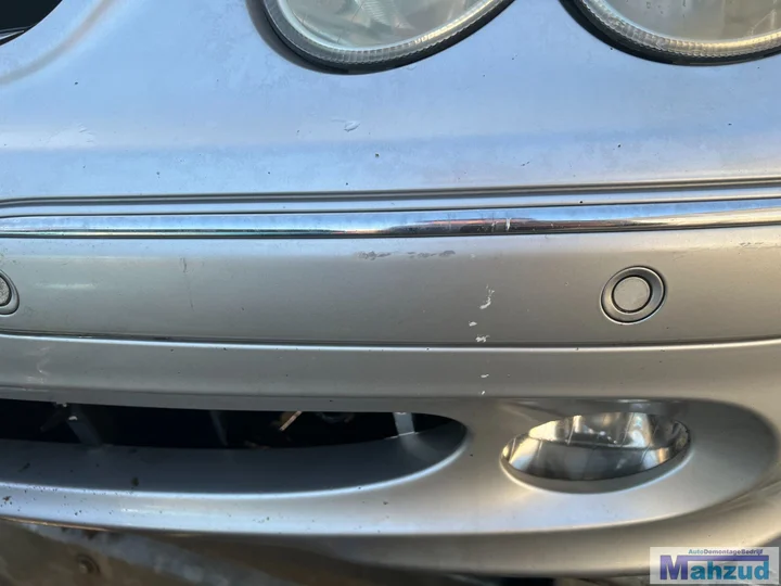 mercedes-clk-w209-zilver-744-voorbumper-20022009 — foto 3