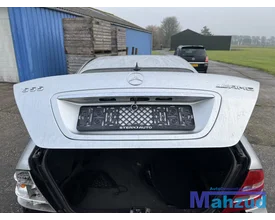 2000-mercedes-s-klasse-w220-s-55-amg-113986-zilver-744-onderdelen — foto 18