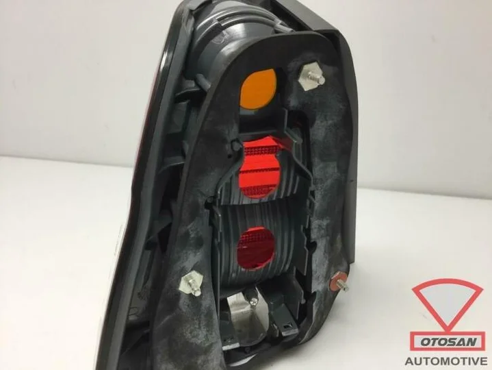 bmw-3-serie-compact-2001-2005-achterlicht-rechts-0319317244 — foto 2