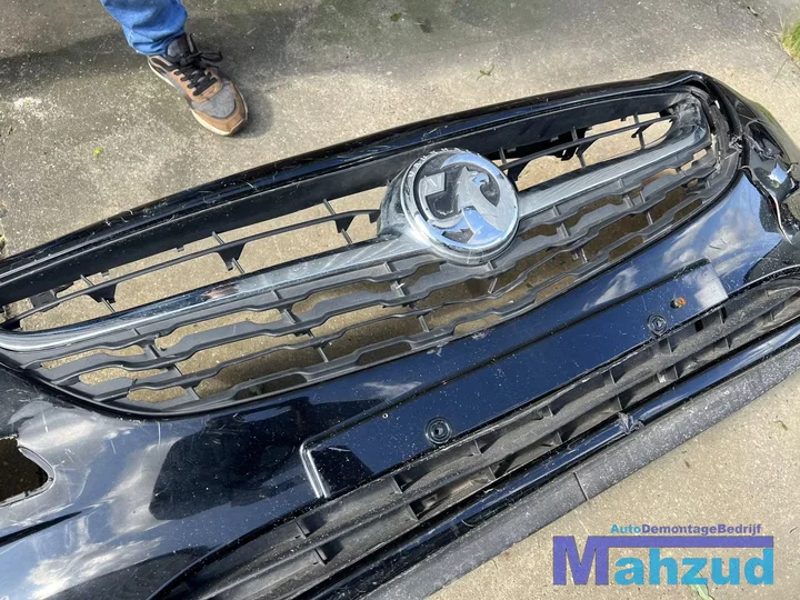 opel-corsa-e-zwart-voorbumper-bumper-voor-logo-20142019 — foto 8