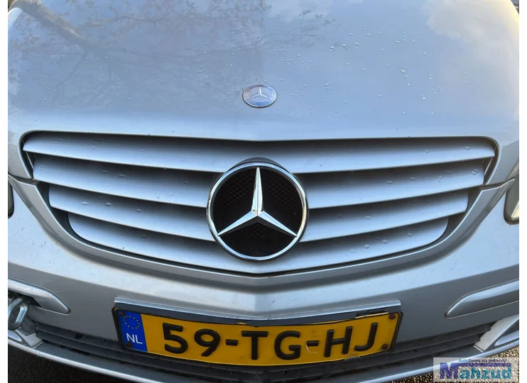 MERCEDES B CLASS W245 Grille logo 2005-2011