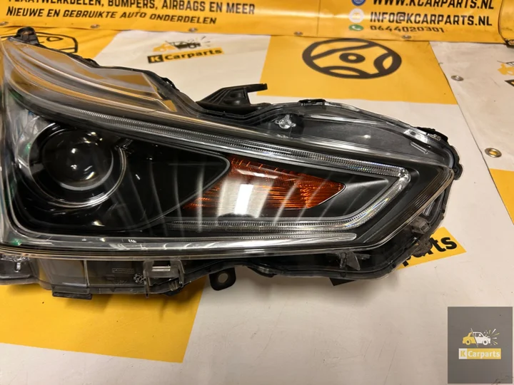 toyota-aygo-facelift-rechts-koplamp-172023-origineel — foto 3