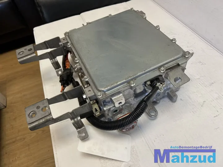 mitsubishi-outlander-phev-20-16v-4x4-acculader-w005t70272 — foto 6