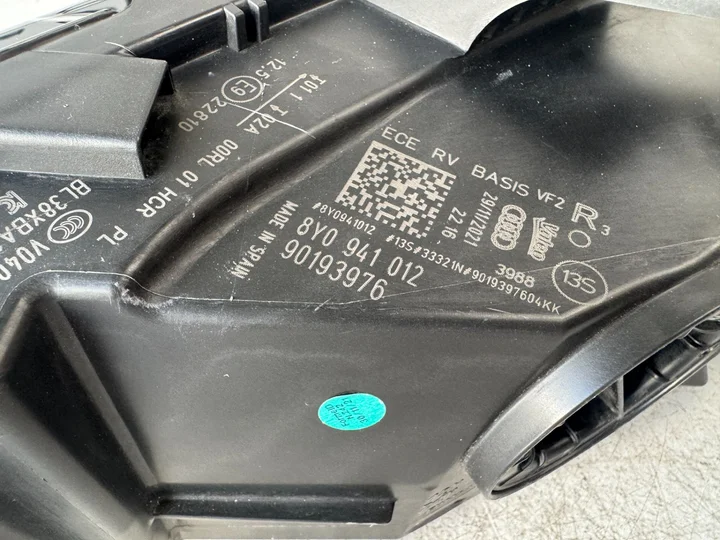 audi-8y-a3-led-koplamp-rechts-8y0941012 — foto 9