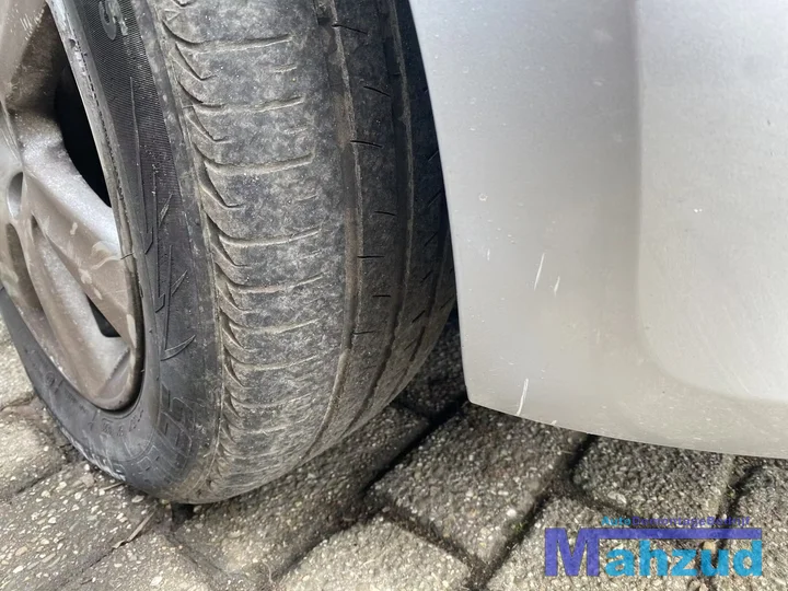 2010-vw-polo-6r-14-dsg-cgg-cggb-mlg-la7w-demontage-onderdelen — foto 32