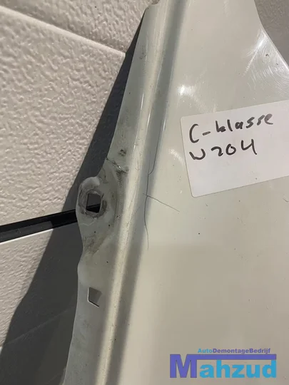 mercedes-cklasse-w204-wit-rechts-scherm-voorscherm — foto 3