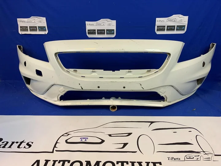 volvo-v40-rdesign-voorbumper-origineel-r-design — foto 2