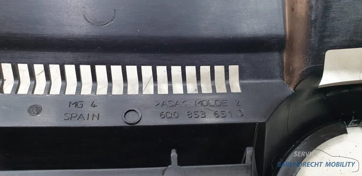 radiateur-grille-vw-polo-9n-6q0853651-zwart-mk4-grill-origineel-gebruikt-2002-2009 — foto 10
