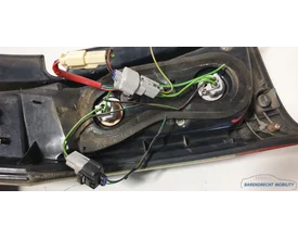 led-achterlicht-rechts-grandis-mitsubishi-22087642-passagierskant-origineel-gebruikt-2004-2011 — foto 8
