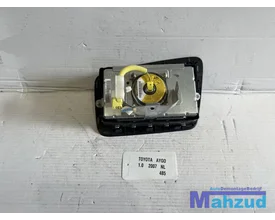toyota-aygo-rechts-airbag-passagiers-dashboard-20062014 — foto 2