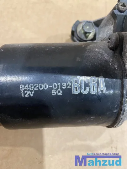 mazda-323-f-ruitenwissermotor-voor-8492000132-1994-1998 — foto 2