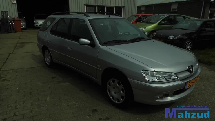 2000-peugeot-306-break-16-demontage-sloop-86 — foto 7