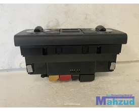 audi-a3-8p-climate-controle-bedieningspaneel-8p0820043n-0312 — foto 2