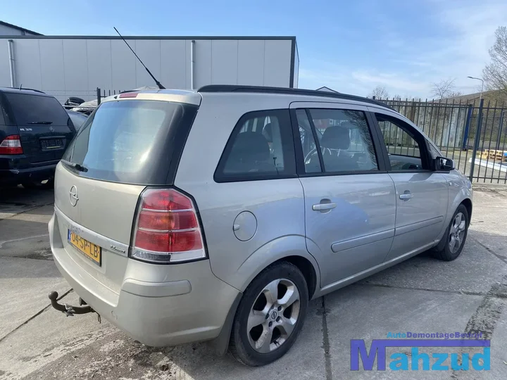 2006-opel-zafira-b-22-direct-beige-167-z22yh-onderdelen-demontage — foto 7