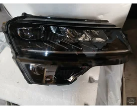 skoda-karoq-20172021-vol-led-koplamp-rechts-57b941016d