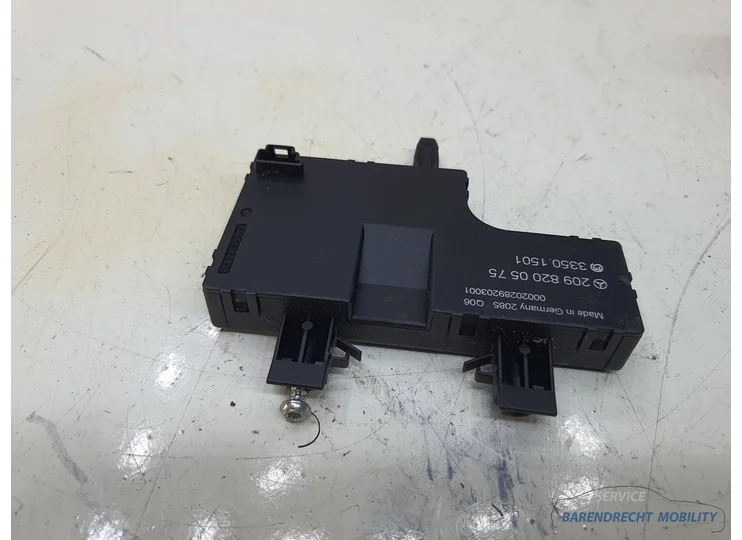 Mercedes W209 C209 CLK keyless go module A2098200575 origineel nette staat gebruikt elektronica 2002 2003 2004 2005 2006 2007 2008 2009 BARENDRECHT MOBILITY SERVICE