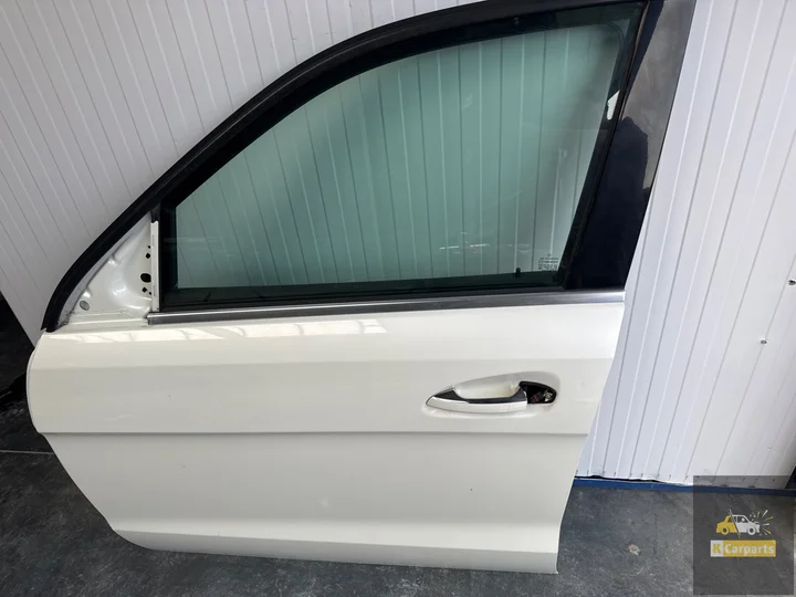 mercedesbenz-w166-gle-mlklasse-portier-linksvoor — foto 5
