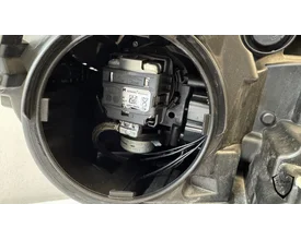 mercedes-glk-koplamp-links-a2048202339-lamp — foto 9