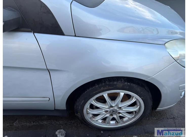 Aile avant droite MERCEDES CLASSE B W245 ARGENT 761 2005-2011