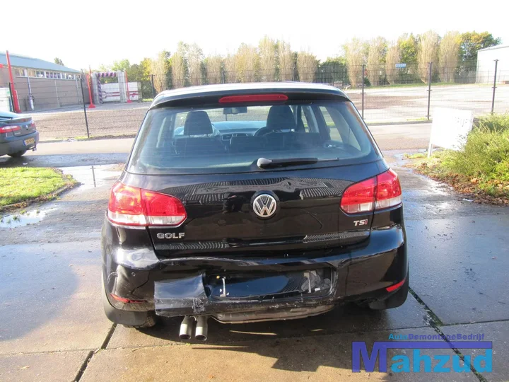 2011-volkswagen-golf-6-14-tsi-demontage-sloop-125 — foto 4