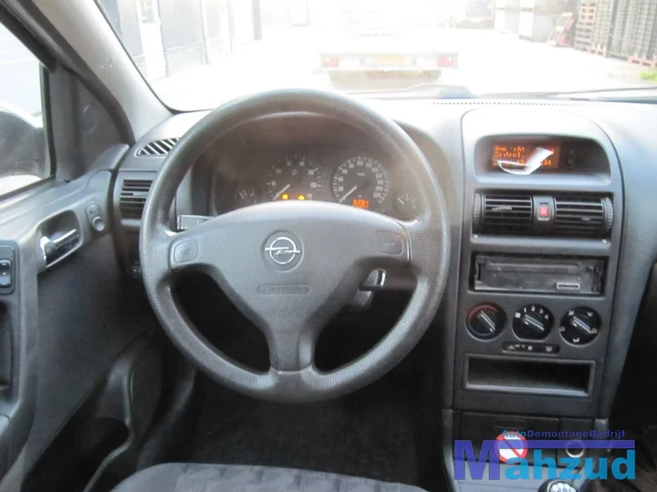 opel-astra-g-zwart-grijs-interieur-compleet-5-deurs — foto 4