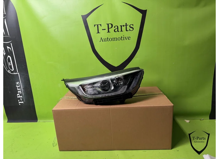 Kia Stonic Right headlight 92102H8500 NEW original LED bulb