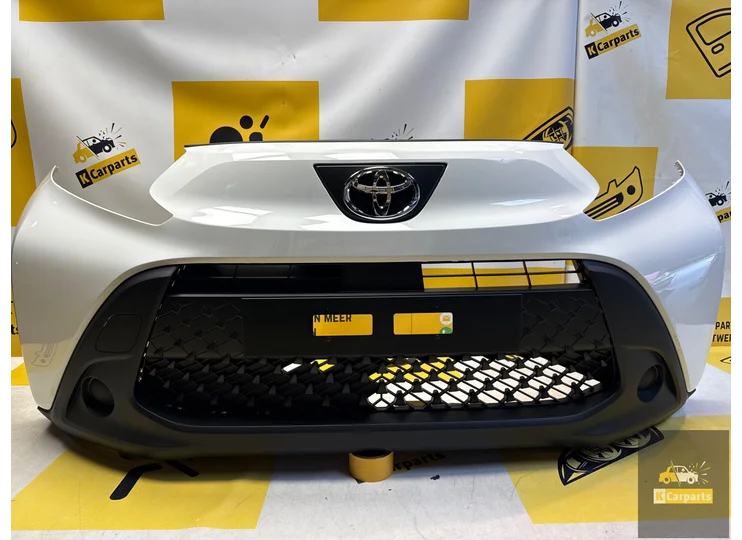 Toyota Aygo X Voorbumper origineelCompleet52119-OH19nieuw