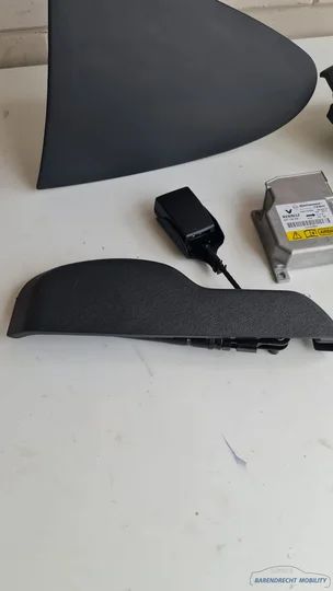 renault-twingo-ii-2-airbagset-airbag-set-stuur-dashboard-gordelspanner-2008-2012 — foto 6