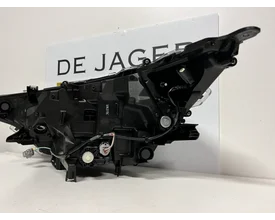toyota-rav-4-rav4-v-koplamp-rechts-2018 — foto 7