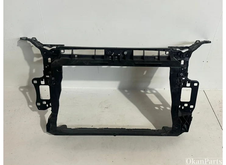 Audi Q3 83A F3 front front 83A805594J