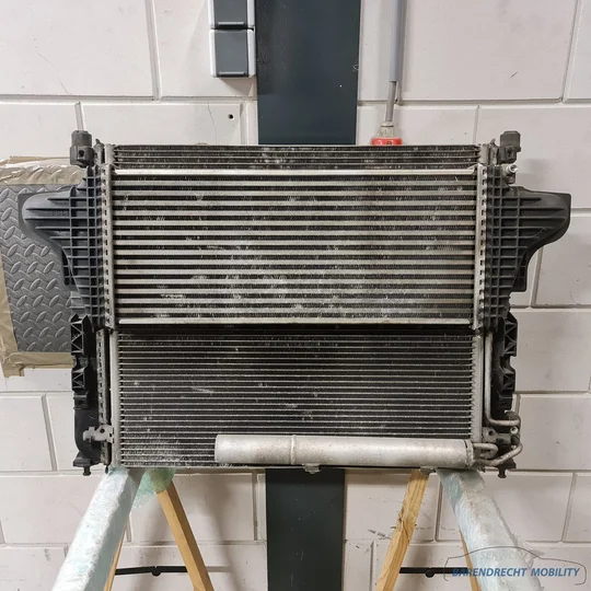koelerpakket-ml-w164-mercedes-koelventilator-a2515000304-a2515000103-radiateur-2006-2012 — foto 9