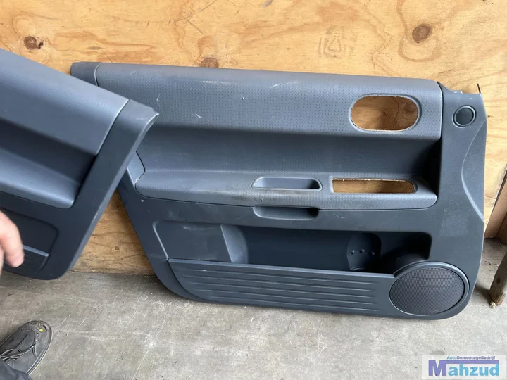 mitsubishi-colt-6-interieur-5deurs-stoel-bank-20032009 — foto 13