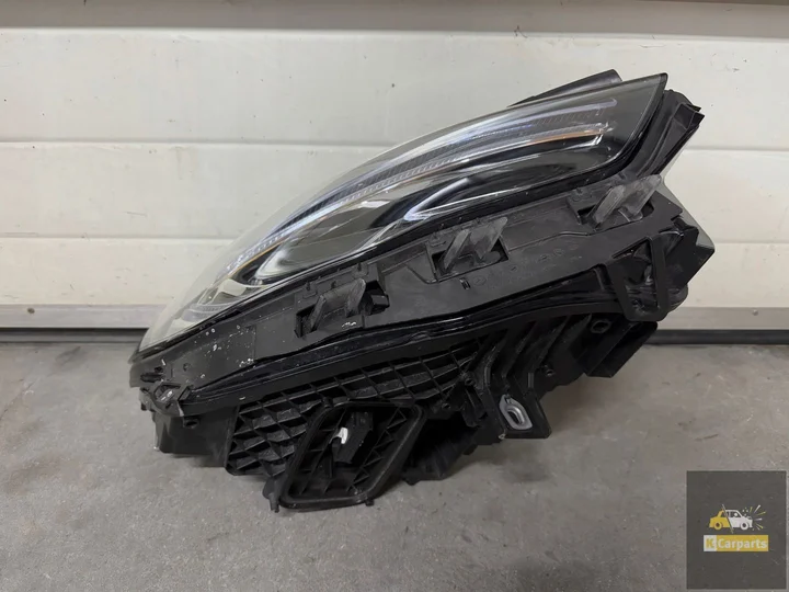 mercedes-gla-ii-w247-rechterlamp-full-led-multibol-a2479065006 — foto 3