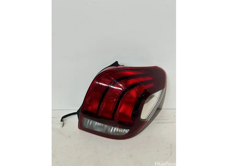 Peugeot 108 right rear light 81550-0H130