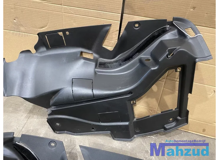 mercedes-slk-r170-kofferbak-bagageruimte-bekleding-delen