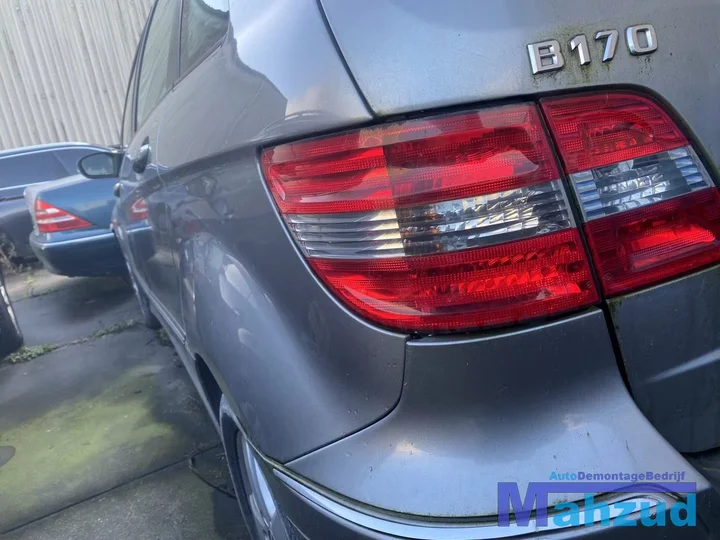 mercedes-bklasse-w245-links-buiten-achterlicht-20052011 — foto 2