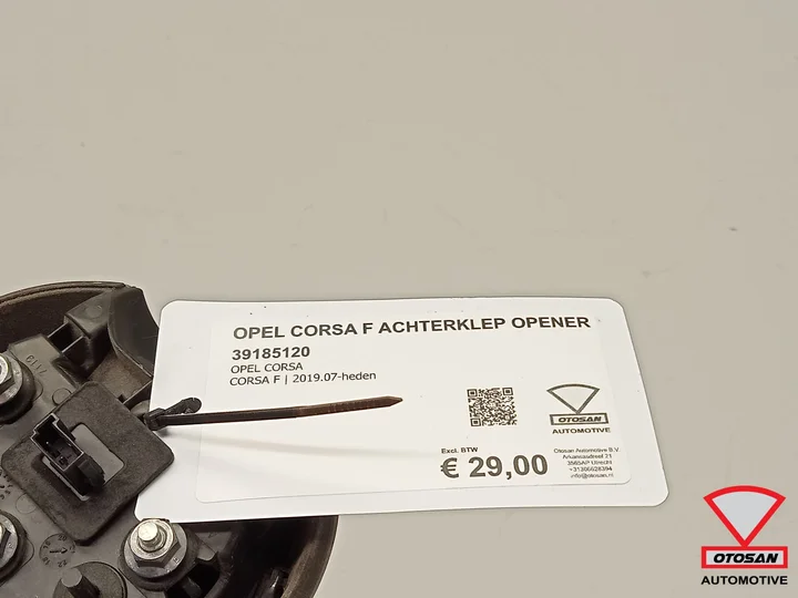 opel-corsa-f-2019-achterklep-opener-embleem-39185120 — foto 3