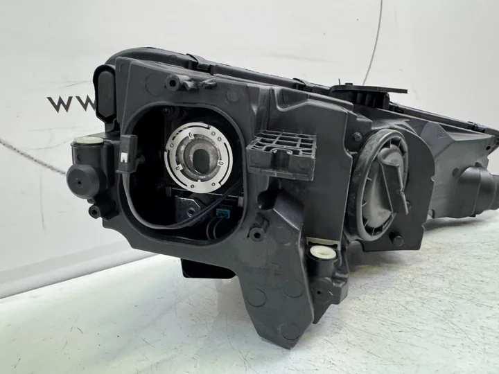 audi-8w-a4-b9-xenon-led-koplamp-links-8w0941005-2015 — foto 6