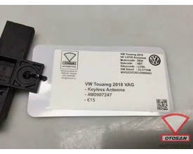 vw-touareg-2018-vag-keyless-go-antenne-versterker-4m0907247 — foto 3