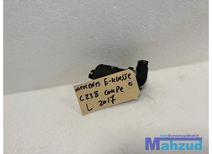 mercedes-eklasse-coupe-c238-links-stoelverwarming-schakelaar-2017