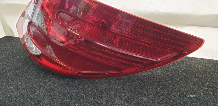 achterlicht-rechts-w251-rklasse-mercedes-2518200264-prefacelift-origineel-gebruikt-2005-2009 — foto 4