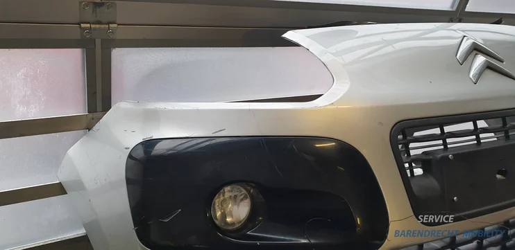 voorbumper-met-grille-citroen-c3-picasso-zilver-origineel-gebruikt-mistlampen — foto 11