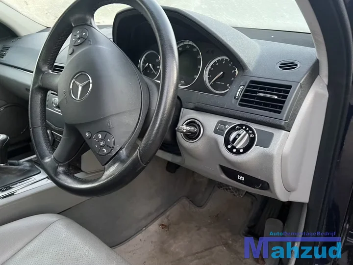 mercedes-c-klasse-w204-luchtrooster-dashboard-set-20072011 — foto 2