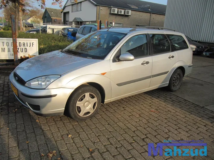 2004-ford-focus-wagon-16-16v-demontage-sloop-79 — foto 3